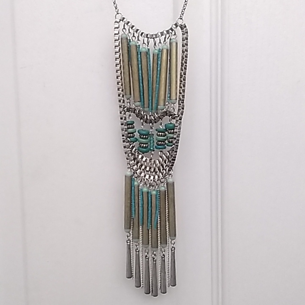 FINAL MARKDOWN Detailed Chico's tribal Necklace